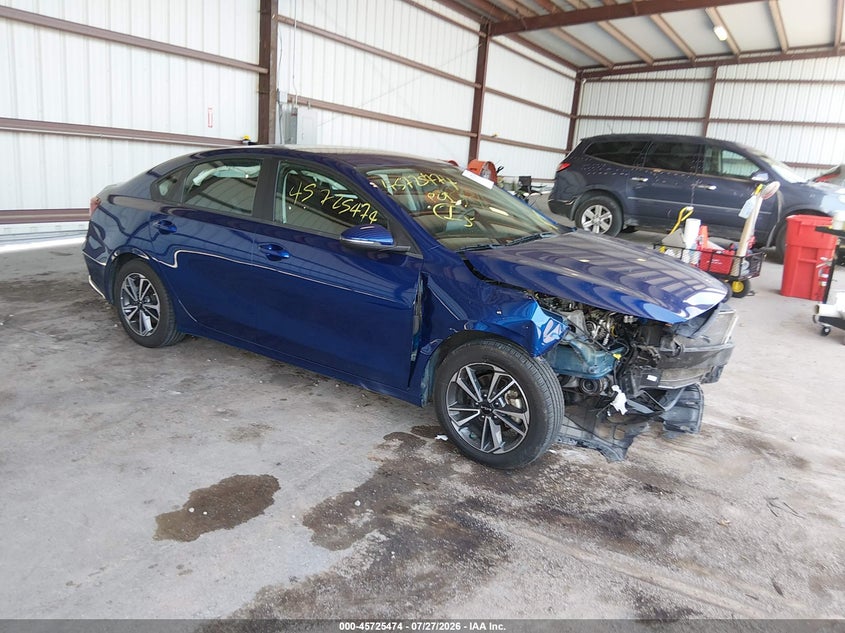 2022 KIA FORTE auction photo 1