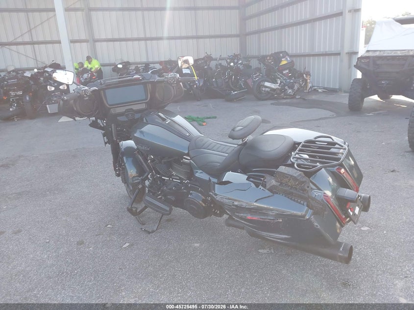 2025 HARLEY-DAVIDSON FLHX auction photo 3