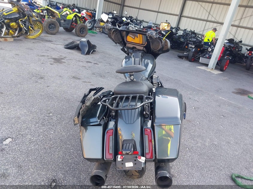2025 HARLEY-DAVIDSON FLHX auction photo 6