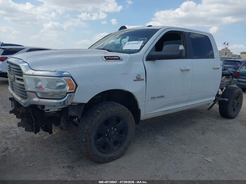 Vin: 3c6ur5dl7kg529699, lot: 46224246, ram 2500 big horn  4x4 6'4 box 20192