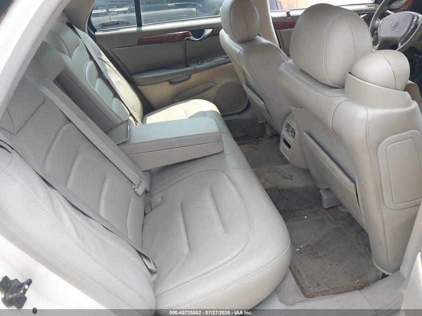 2000 CADILLAC DEVILLE auction photo 8