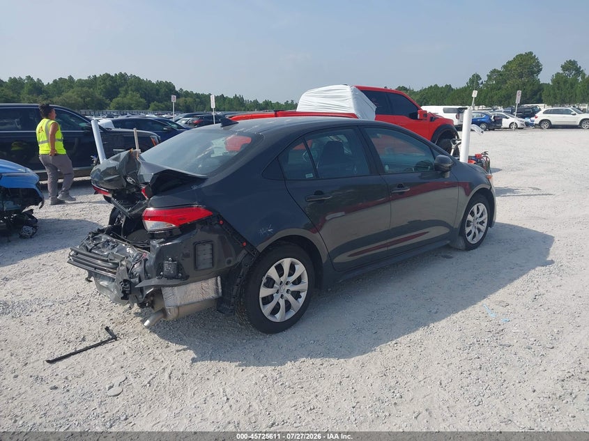 2026 TOYOTA COROLLA auction photo 4