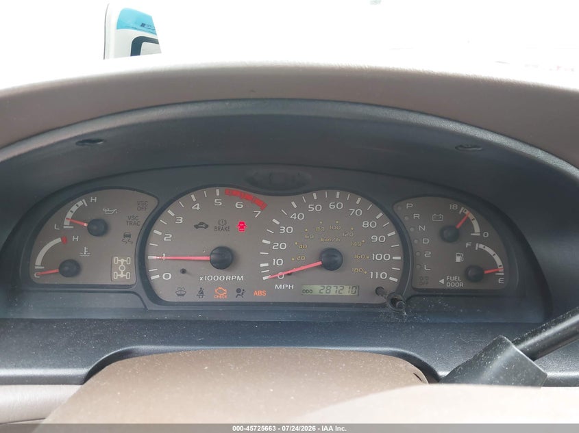 2004 TOYOTA SEQUOIA auction photo 7