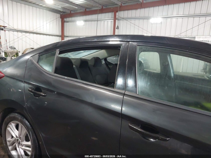 2020 HYUNDAI ELANTRA auction photo 6
