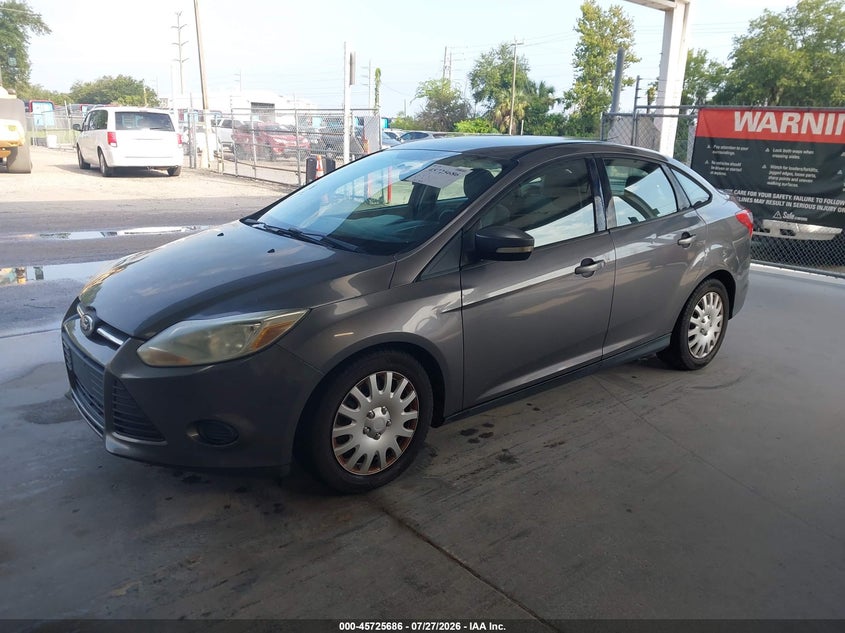 2013 FORD FOCUS auction photo 2