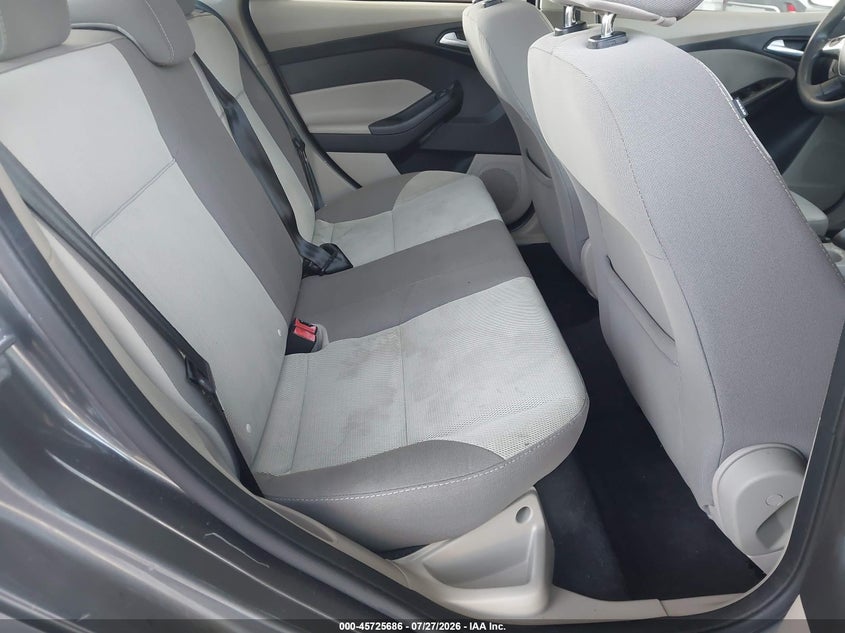 2013 FORD FOCUS auction photo 8