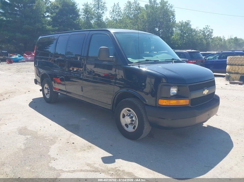 2015 CHEVROLET EXPRESS 2500 auction photo 1
