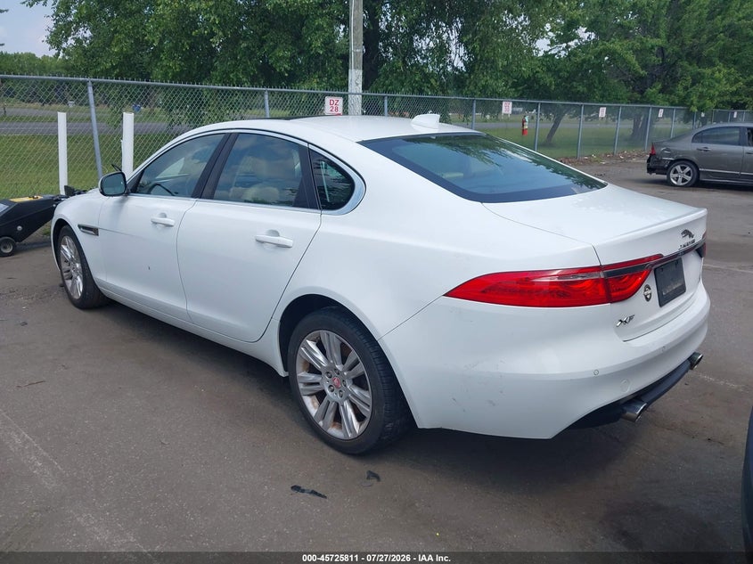 Vin: sajbj4bv3gcy17558, lot: 46224510, jaguar xf 35t premium 20163
