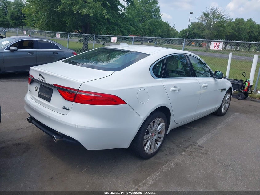 Vin: sajbj4bv3gcy17558, lot: 46224510, jaguar xf 35t premium 20164