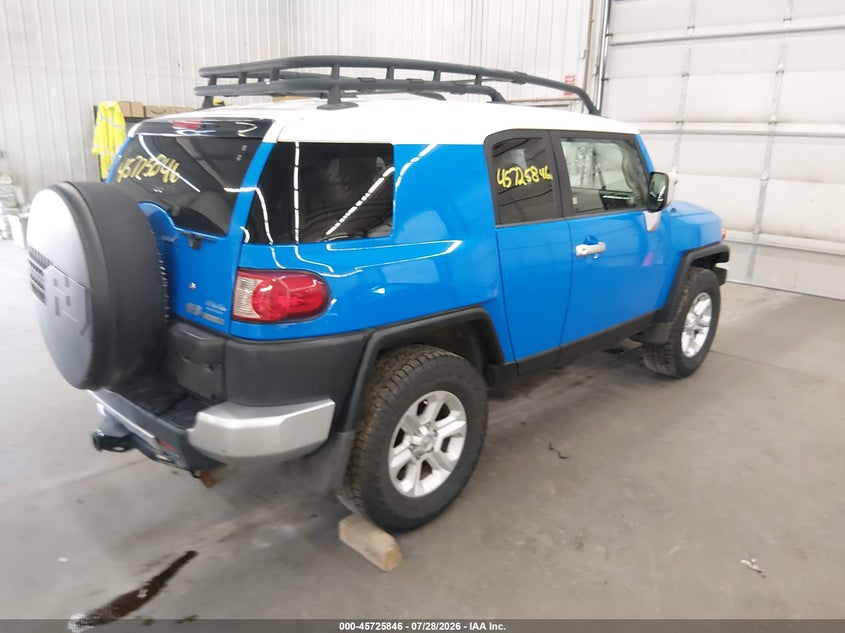 2008 TOYOTA FJ CRUISER auction photo 4