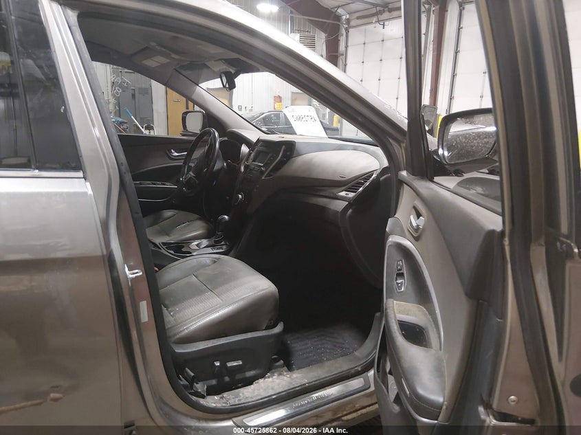 2013 HYUNDAI SANTA FE auction photo 5