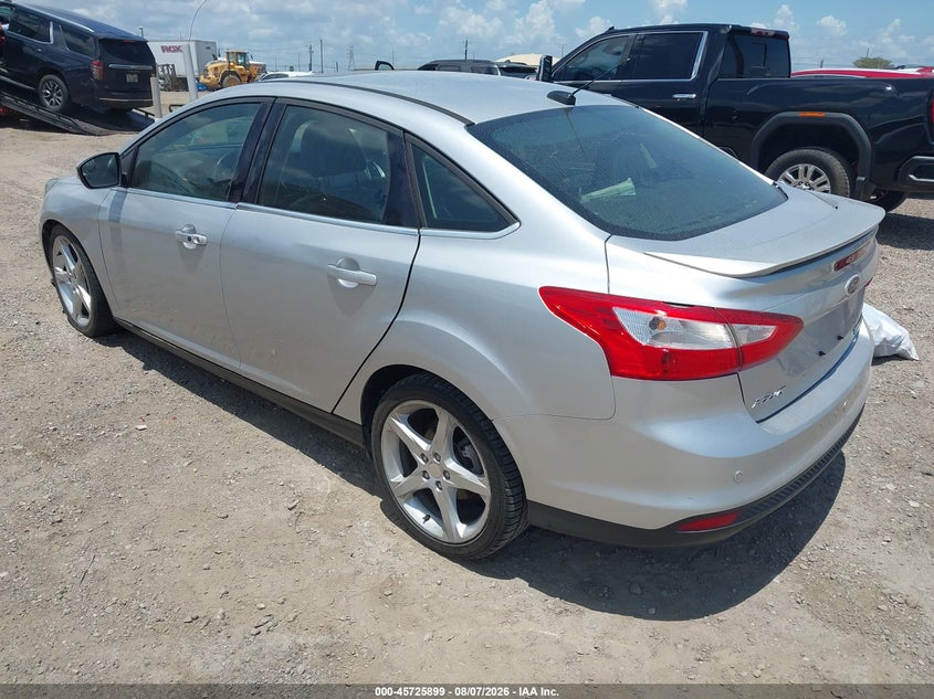 Vin: 1fadp3j28dl177839, lot: 46224598, ford focus titanium 20133