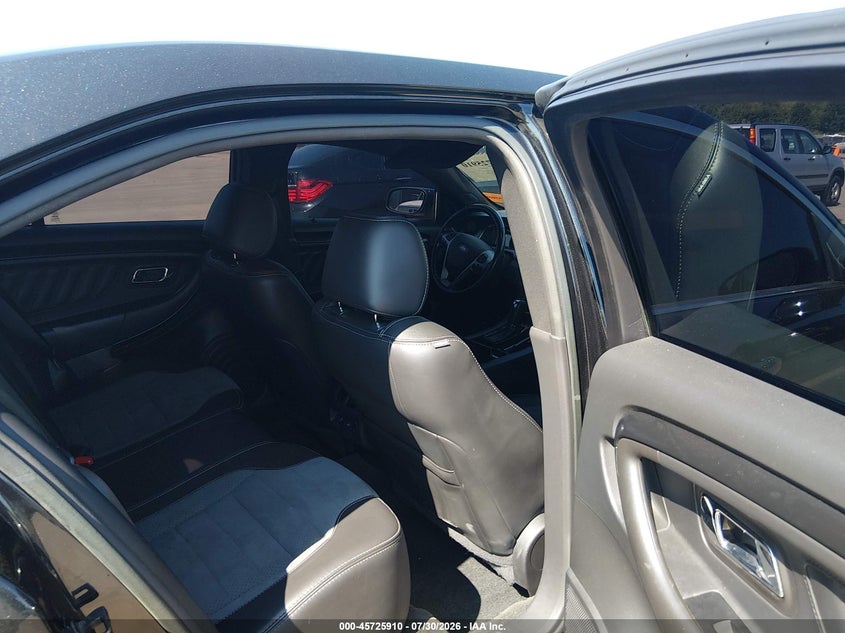 2015 FORD TAURUS auction photo 8