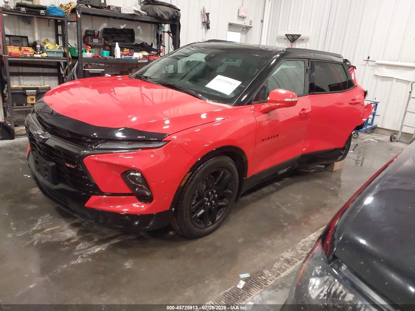 2026 CHEVROLET BLAZER auction photo 2