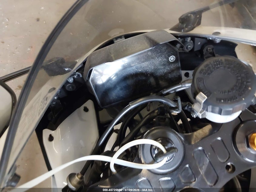 2023 YAMAHA YZFR7 auction photo 7