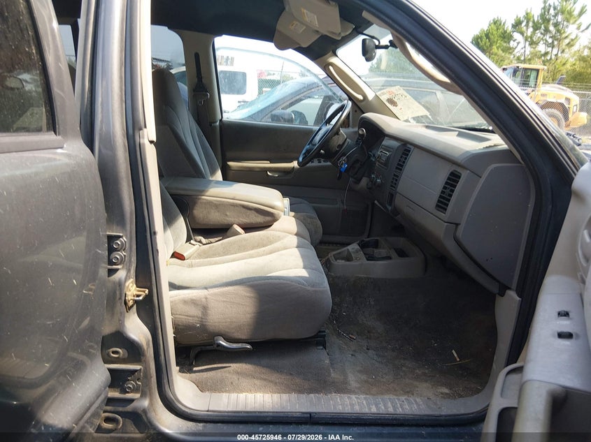2004 DODGE DAKOTA auction photo 5