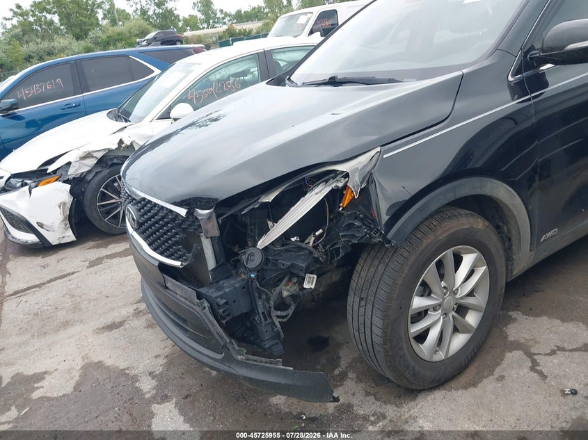 2017 KIA SORENTO auction photo 6