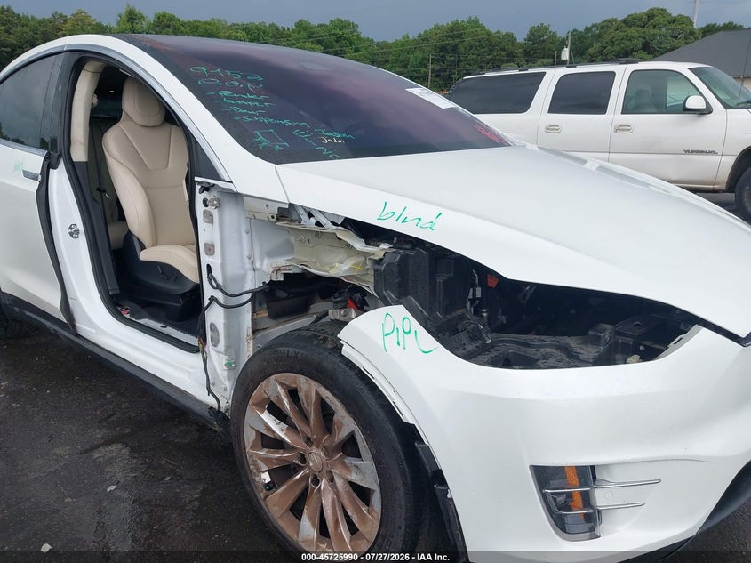 2018 TESLA MODEL X auction photo 6
