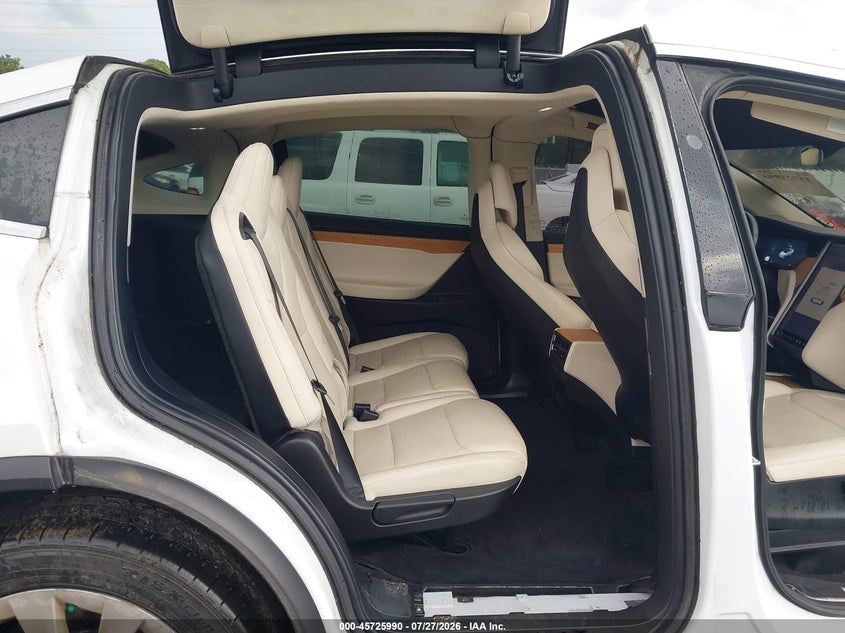 2018 TESLA MODEL X auction photo 8