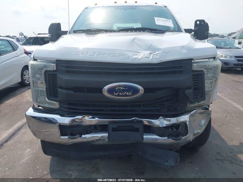 2017 FORD F-250 auction photo 6