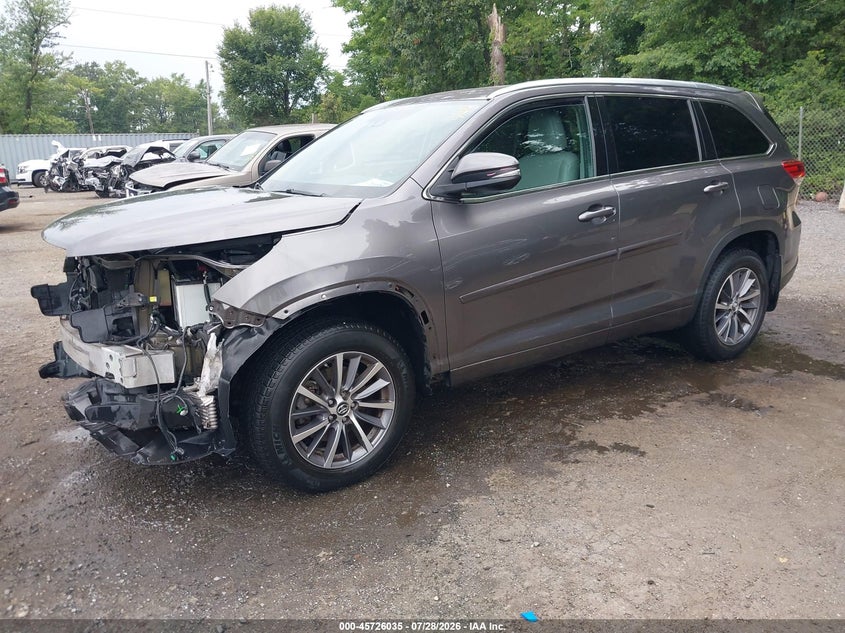 Vin: 5tdjzrfh9js527447, lot: 46224734, toyota highlander xle 20182