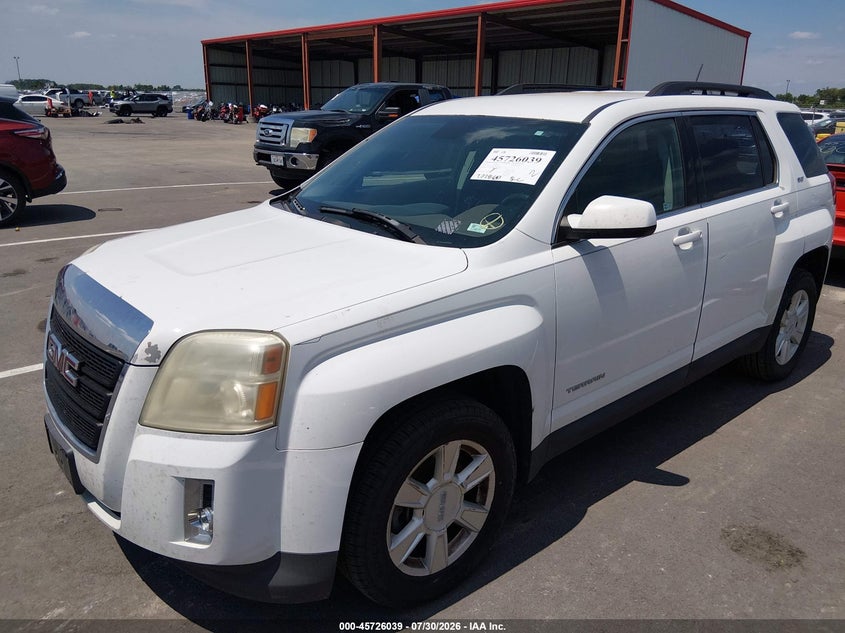 2013 GMC TERRAIN auction photo 2