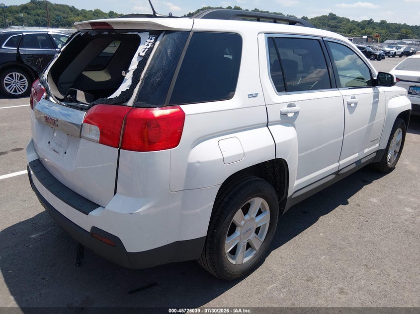 2013 GMC TERRAIN auction photo 4