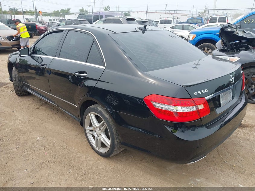 2011 MERCEDES-BENZ E 550 auction photo 3