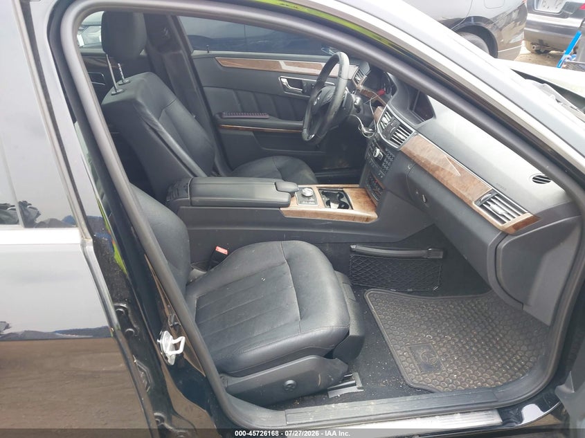 2011 MERCEDES-BENZ E 550 auction photo 5