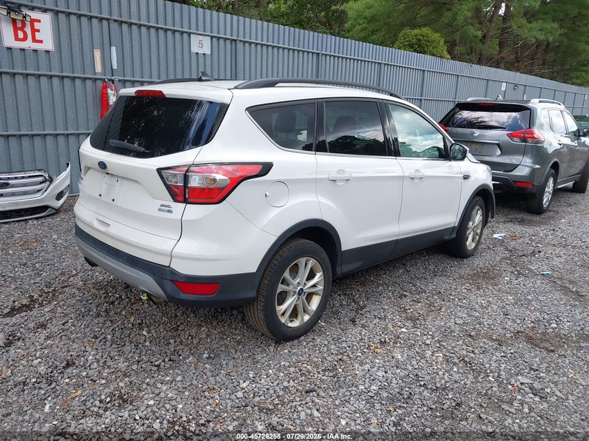 2018 FORD ESCAPE auction photo 4