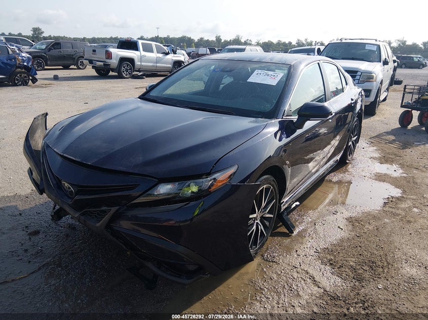 Vin: 4t1g11ak8nu647985, lot: 46224991, toyota camry se 20222