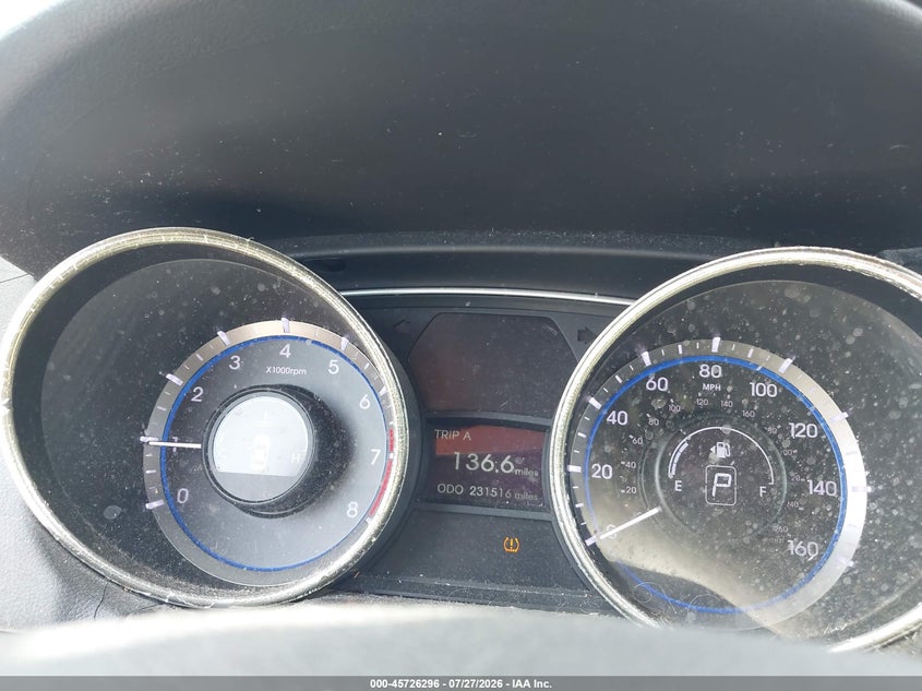 2011 HYUNDAI SONATA auction photo 7