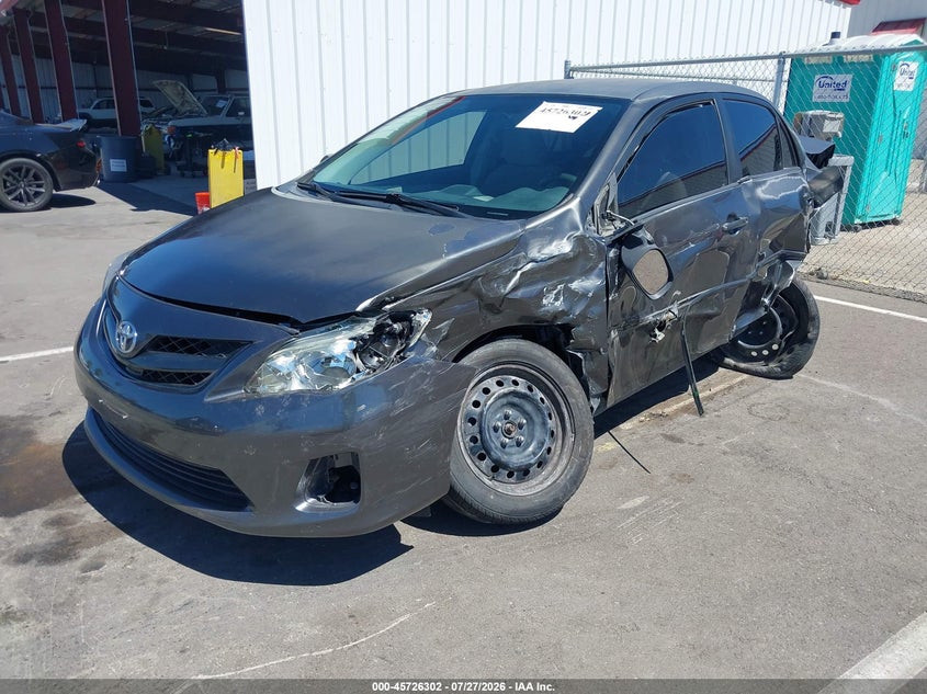 Vin: 2t1bu4eexcc788904, lot: 46225001, toyota corolla le 20122