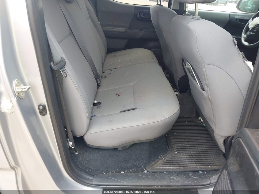 2019 TOYOTA TACOMA auction photo 8