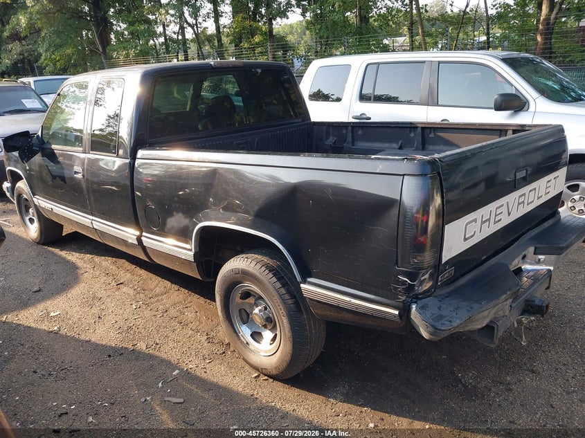 1997 CHEVROLET C1500 auction photo 3