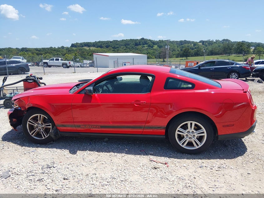 2012 FORD MUSTANG V6 · Фото 13