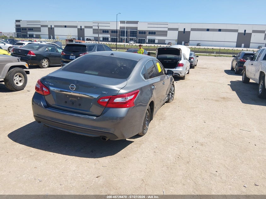 2017 NISSAN ALTIMA auction photo 4