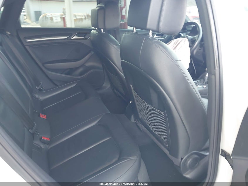 2018 AUDI A3 auction photo 8