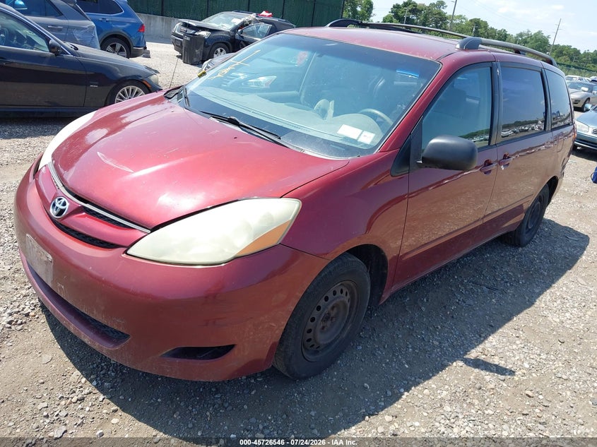 2006 TOYOTA SIENNA auction photo 2