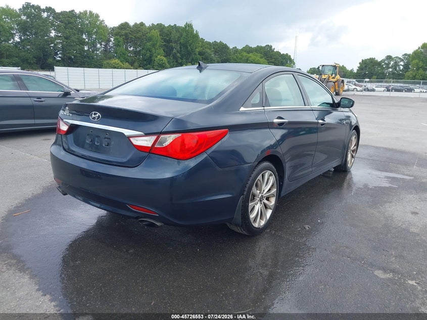 2013 HYUNDAI SONATA auction photo 4