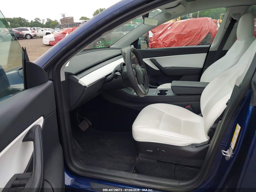 2021 TESLA MODEL Y auction photo 5