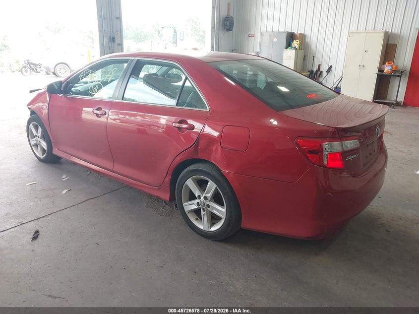 Vin: 4t1bf1fk1eu815745, lot: 46225277, toyota camry se 20143