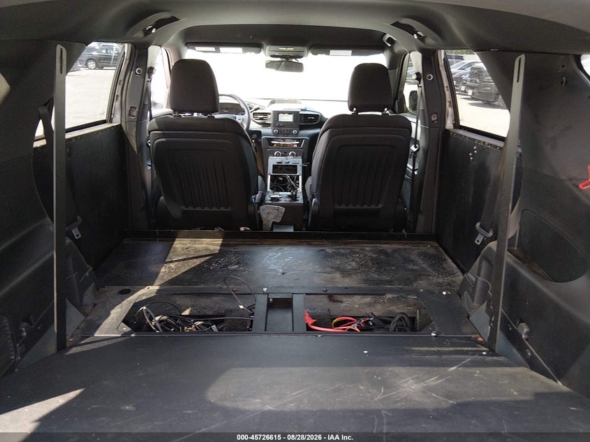 2020 FORD POLICE INTERCEPTOR UTILITY auction photo 6