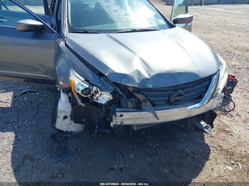 2017 NISSAN ALTIMA auction photo 6