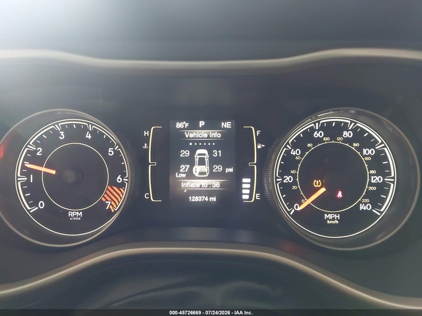 2015 JEEP CHEROKEE auction photo 7