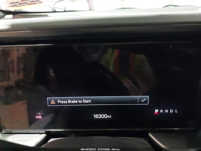 2025 GMC TERRAIN auction photo 7