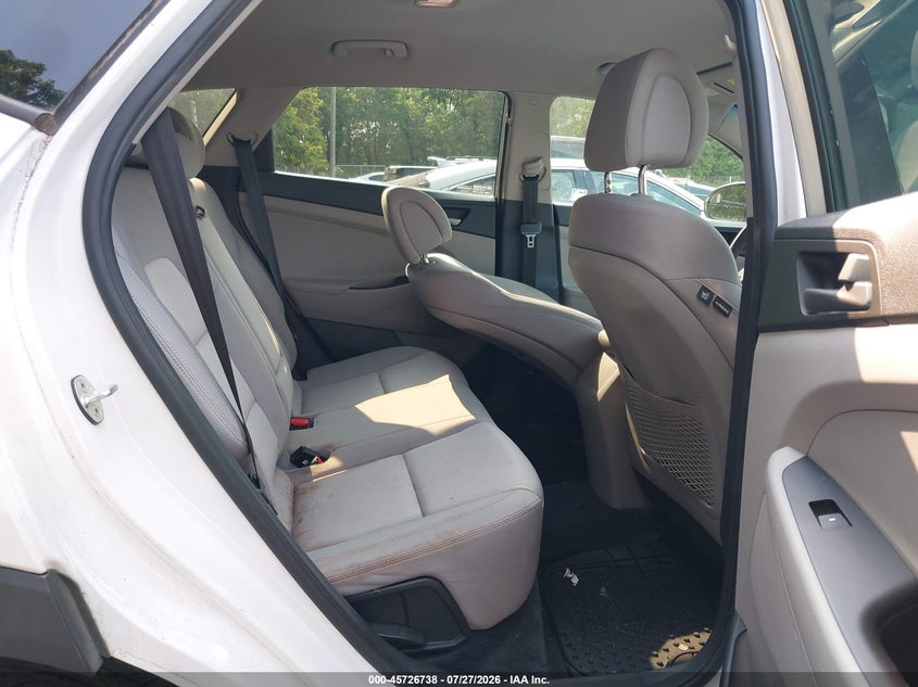 2018 HYUNDAI TUCSON auction photo 8