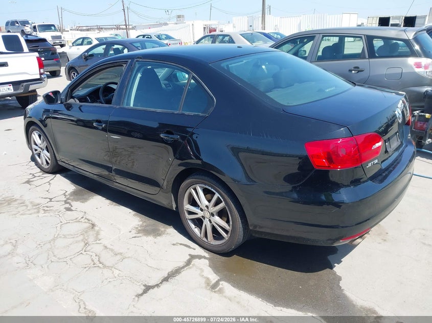 2013 VOLKSWAGEN JETTA auction photo 3