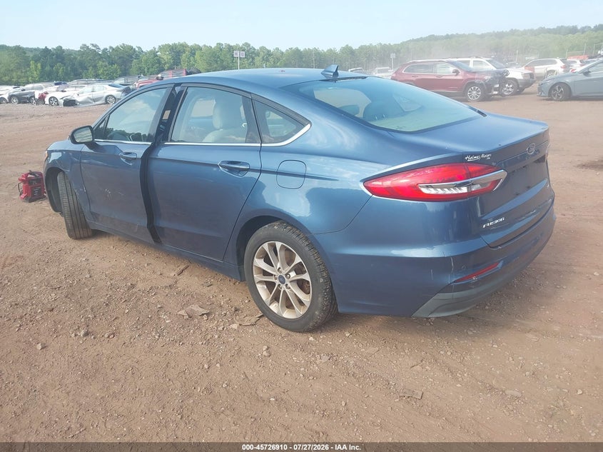 2019 FORD FUSION auction photo 3