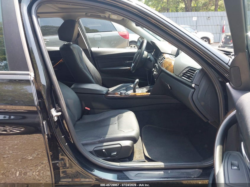2015 BMW 328I auction photo 5